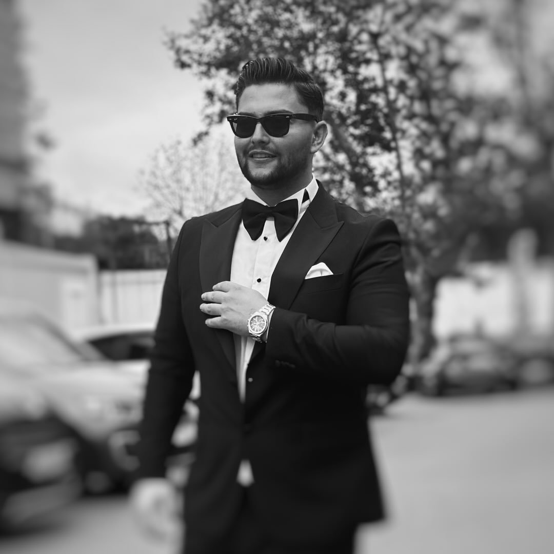 Mert Akman — Barla X Hair kurucu Master Stylist, Beşiktaş Abbasağa